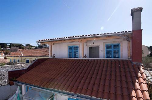 Фотография гостевого дома Apartments by the sea Veli Losinj, Losinj - 7959