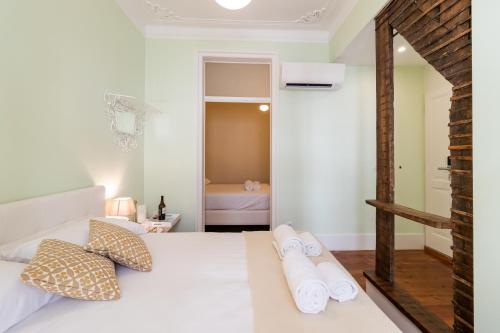 Фотография гостевого дома 1898 Home & Suites