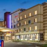 Фотография гостиницы Fairfield Inn & Suites by Marriott Warrensburg