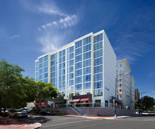 Фотография гостиницы Generator Hotel Washington DC