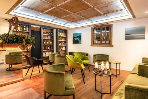 Фотографии гостиницы
Hôtel La Garenne