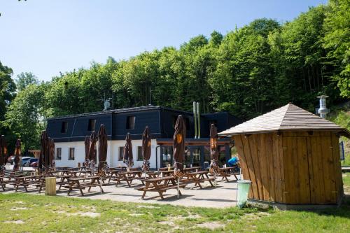 Фотография гостевого дома Restaurace a Penzion Bludoveček