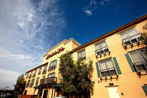 Фотография гостиницы Hampton Inn Norco/Corona