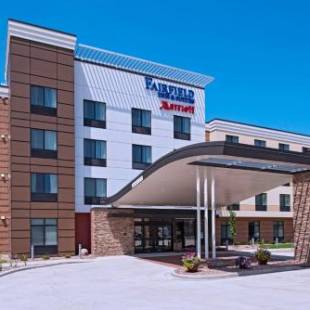 Фотографии гостиницы 
            Fairfield Inn & Suites by Marriott La Crosse Downtown