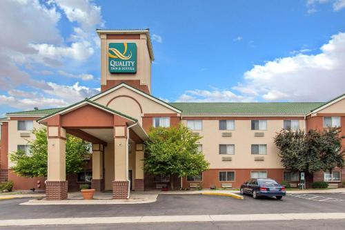 Фотография гостиницы Quality Inn & Suites Lakewood - Denver Southwest