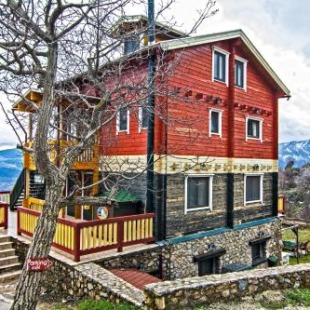 Фотография гостевого дома Colours' Chalet