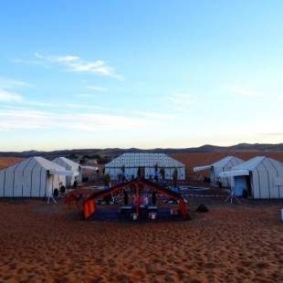 Фотографии базы отдыха 
            Camel Trips Luxury Camp