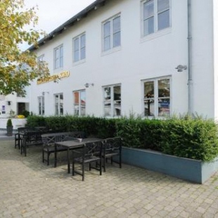 Фотография мини отеля Hotel Hjallerup Kro