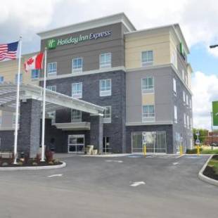 Фотографии мини отеля 
            Holiday Inn Express & Suites Cheektowaga North East, an IHG Hotel