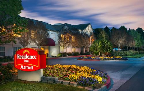 Фотография гостиницы Residence Inn Pleasanton