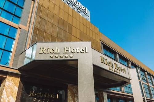 Фотографии гостиницы 
            Rich Hotel