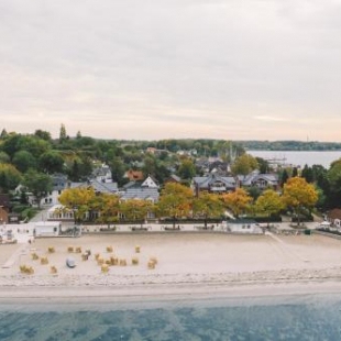 Фотография гостиницы StrandHotel Seeblick, Ostseebad Heikendorf