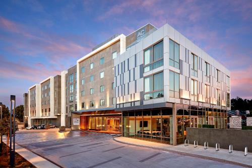 Фотография гостиницы AC Hotel by Marriott Sunnyvale Cupertino
