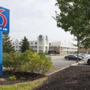 Фотографии гостиницы 
            Motel 6-Willoughby, OH - Cleveland