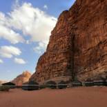 Фотография базы отдыха Wadirum desert tours camp