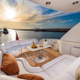 Фотографии мини отеля 
            Luxury Yacht Hotel