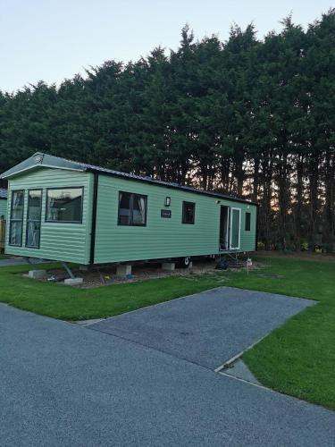 Фотография кемпинга Rustling Pines at Knaresborough Lido