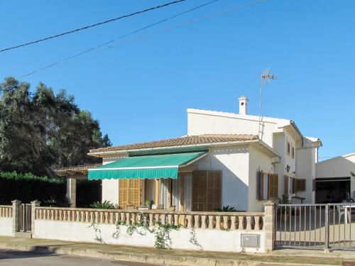 Фотография гостевого дома Holiday Home Na Voltora - LAR165