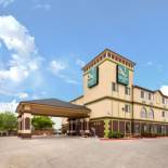 Фотография гостиницы Quality Inn Near Seaworld - Lackland