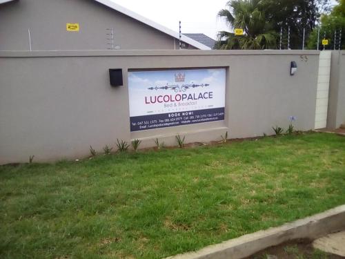 Фотография мини отеля Lucolo Palace B&B - Mthatha