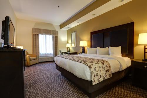 Фотография мини отеля Red Roof Inn & Suites Longview