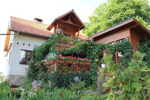 Фотографии гостевого дома 
            Orehite Guest House