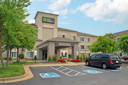 Фотография гостиницы Extended Stay America Suites - St Louis - Airport - Central