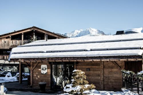 Фотографии гостевого дома 
            Chalets de l'Alpaga