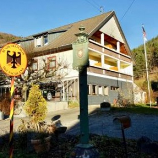 Фотография гостиницы Hotel Gasthof zum Löwen