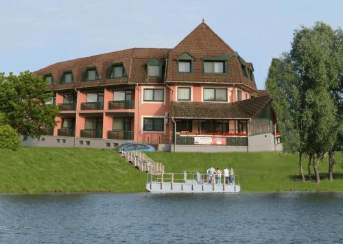 Фотография гостиницы Hableány Hotel