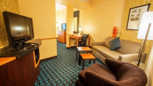 Фотография гостиницы Fairfield Inn and Suites by Marriott Muskogee