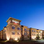 Фотография гостиницы Residence Inn by Marriott Camarillo