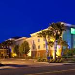 Фотография гостиницы Holiday Inn Express Hotel & Suites Vacaville, an IHG Hotel