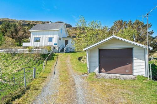 Фотографии гостевого дома 
            Seaview Holiday Home, Fredvang Lofoten