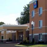 Фотография гостиницы Comfort Inn & Suites Saratoga Springs