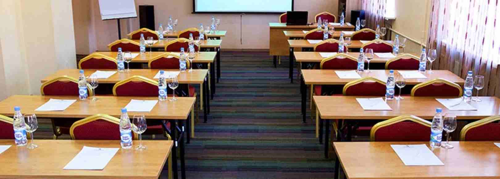 Фотография конференц-зала Пикассо