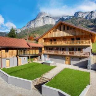 Фотографии гостевого дома 
            Chalet 1703 - Open Living Hotel & Spa