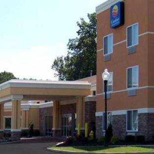 Фотографии гостиницы 
            Comfort Inn & Suites Saratoga Springs