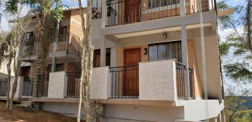 Фотография гостевого дома Chalés Estrada Real