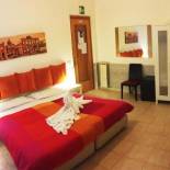 Фотография гостевого дома Roman Holidays Rooms Otranto