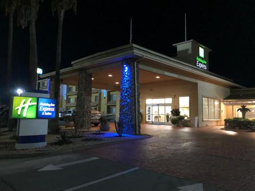 Фотография гостиницы Holiday Inn Express Corning, an IHG Hotel