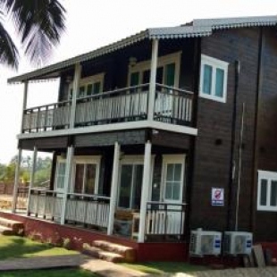 Фотография базы отдыха Casa Seaesta Beach Cottages and Suites