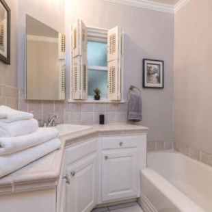 Фотография гостевого дома Stay Gia Luxury 2 Bedroom House With Heated Pool Near Universal Studios