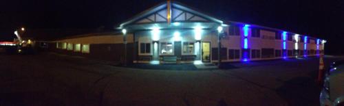 Фотография мотеля Faribault Hometown Inn & Suites