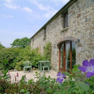 Фотография гостевого дома Stable Cottage