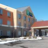 Фотография гостиницы Holiday Inn Express Lapeer, an IHG Hotel