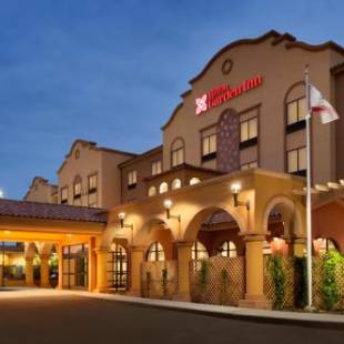 Фотографии гостиницы 
            Hilton Garden Inn Lompoc, Ca