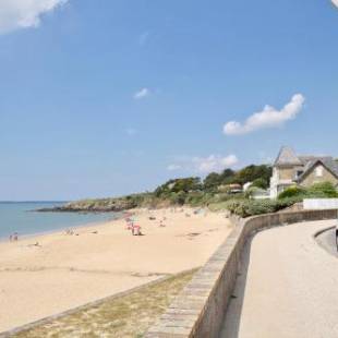 Фотографии гостевого дома 
            Charmante villa tout confort et à 500 m de la plage à Pornichet