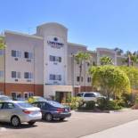 Фотография гостиницы Candlewood Suites San Diego, an IHG Hotel