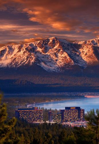 Фотография гостиницы Harrah's Lake Tahoe Hotel & Casino